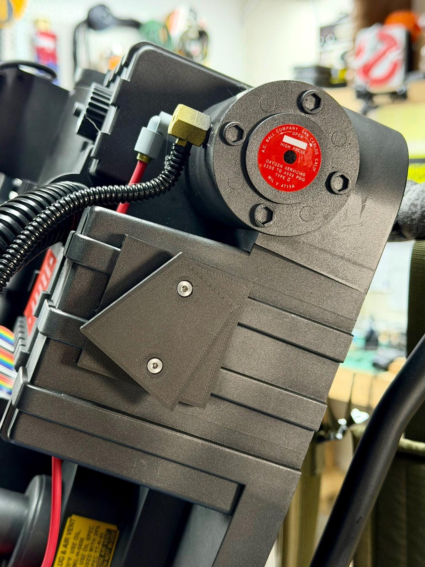 Ghostbusters Proton Pack V-Hook Upgrade Kit - Fun.com Packs